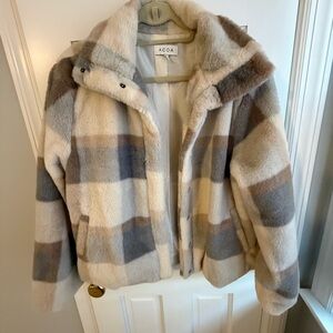 ACOA Women's Cozy Plaid Teddy Jacket - Cream and Brown